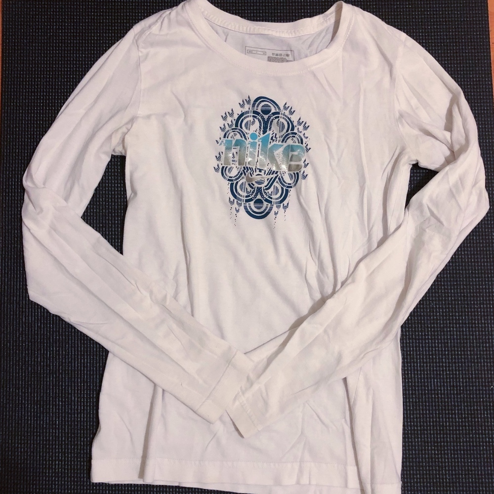 Nike Long Sleeve Top